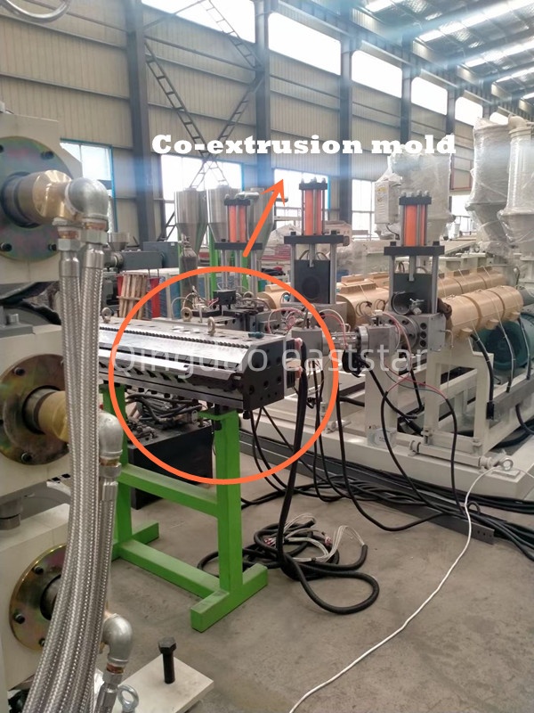 व्यावसायिक एबीएस मल्टिलेयर को-एक्सट्रुजन शीट उत्पादन लाइनले उच्च प्रदर्शन कम्पोजिट सामग्री निर्माण सक्षम गर्दछ